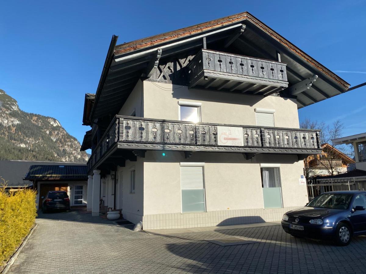 Appartement Ferienhaus Butterfly à Garmisch-Partenkirchen Extérieur photo